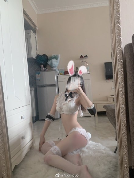 第四十一届性感比赛开始了
